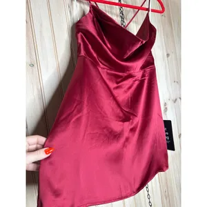 NWT Lulus Luxe Reputation Wine Red Satin Sleeveless Cowl Neck Mini Dress Party M thumbnail 4