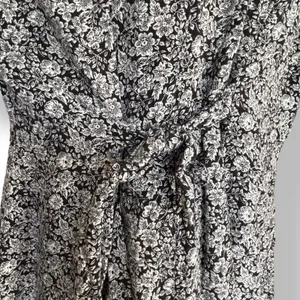 Express Vintage 90s Black White Floral Rayon Button Front Romper‎ Small Romantic thumbnail 5