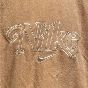 Nike Cropped Velour pink sweatshirt sz M Crew thumbnail 2