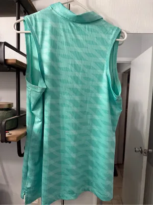 Nike Dri-FIT Sleeveless Golf Polo in Mint Green thumbnail 4