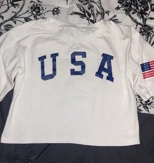 Boutique USA T-shirt thumbnail 1