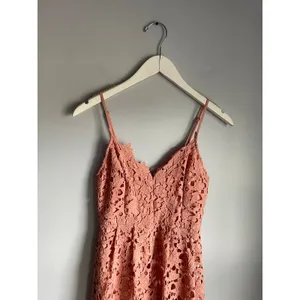ASTR the Label Pink Mauve Lace Dress size Small Coquette Bridal Shower Communion thumbnail 3