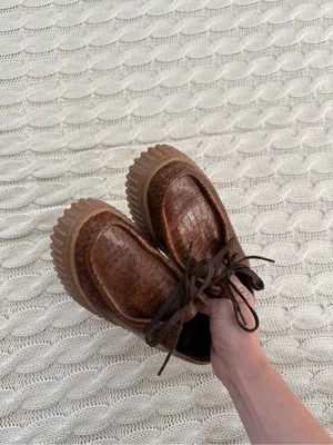 Clarks Women's Brown Textured Leather Platform Loafer thumbnail 7