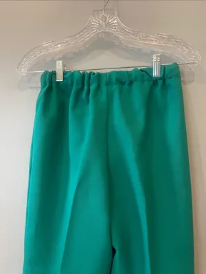 Handmade High-Rise Elastic-Waist Green Trousers for Women thumbnail 2
