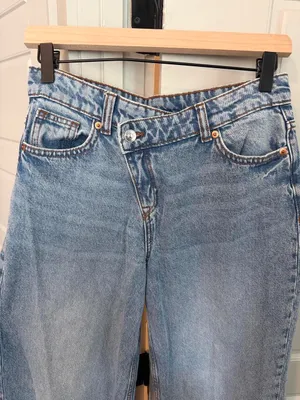 H&M DIVIDED Criss Cross Straight Leg Jeans thumbnail 6