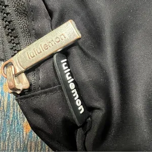 lululemon Everywhere Belt Bag Black OS unisex thumbnail 11