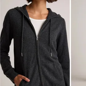 Nwt quince Mongolian Cashmere Full-Zip Hoodie $120 S spring charcoal knit casual thumbnail 2