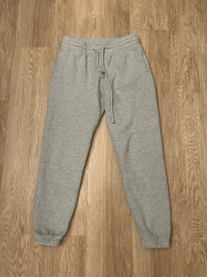 aritzia sweatpants thumbnail 2