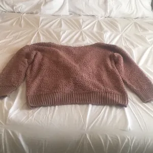 Rose twist back sweater Size undefined thumbnail 3