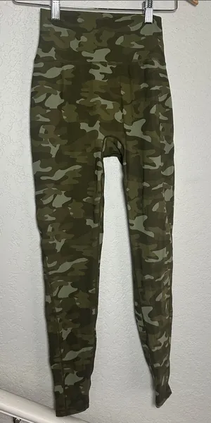 Buffbunny Camo High Waist Leggings Olive Green Small Athleisure Athletic Travel thumbnail 1