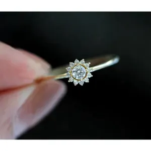 14k Gold Filled Micro Simulated Diamond Sunflower Ring‎ Size 7 thumbnail 9
