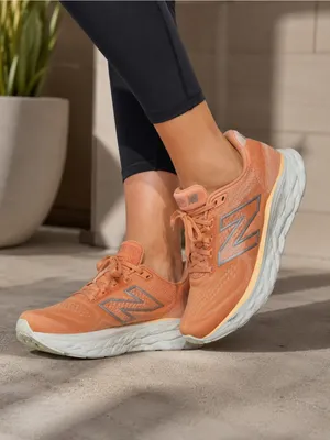 New Balance Fresh Foam X 880 v14 Women’s Running Shoes Size 7.5 Coral thumbnail 2