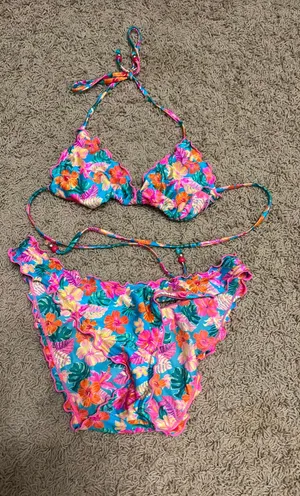 Kulani Kinis Bikini Set thumbnail 1