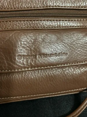 Stone Mountain Accessories Brown Pebbled Leather Crossbody Purse thumbnail 5