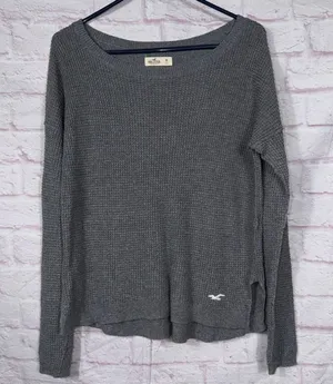 Hollister Women's Gray Knit Sweater - Size M thumbnail 1