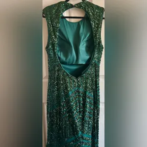 Jovani Hunter Green Sequin Open-Back Holiday Dress w/Small Train Sz 22 thumbnail 13