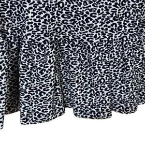 Maeve Anthropologie Leopard Print Peplum‎ Black White Scoop Neck Short Sleeve L thumbnail 3