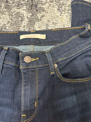 Levi’s Classic Bootcut Jeans thumbnail 2