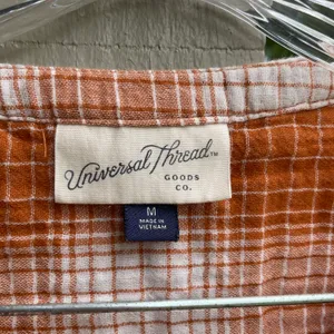 Universal Threads orange plaid gauzy puff sleeve blouse medium thumbnail 3