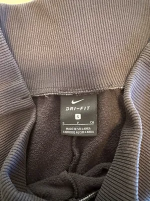 Black Nike Joggers Women’s thumbnail 5