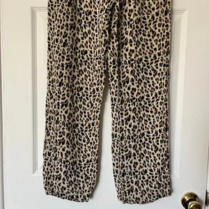 Forever 21 Leopard Print Pajama Pants - Size M thumbnail 7