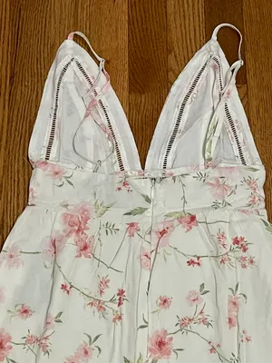 New With Tags Lulu’s Darling Blooms Ivory Floral Print Wide-Leg Jumpsuit XS thumbnail 11
