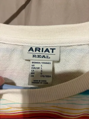 Ariat crewneck thumbnail 2
