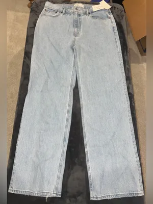 Abercrombie & Fitch The 90s Relaxed Jean Size 31 (12 Regular) New with tags thumbnail 6