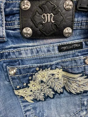 Miss Me JP5437B Boot Cut Jeans Womens Distressed Wings Embellished 25x32.5 thumbnail 5