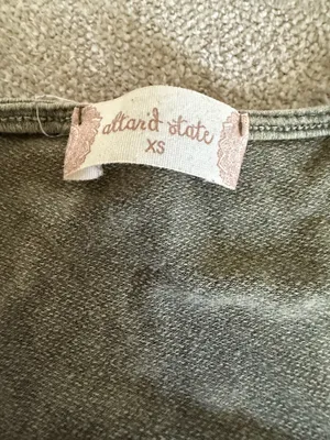 Altar'd State Tank thumbnail 2