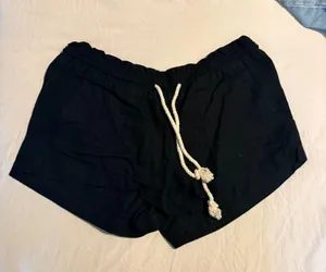 Low-Rise Roxy Shorts thumbnail 1