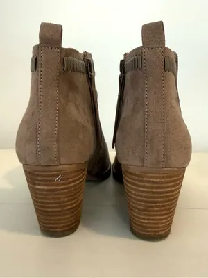 Dolce Vita Taupe Suede Ankle Booties Whipstitch Trim Block Heel Size 8 thumbnail 4