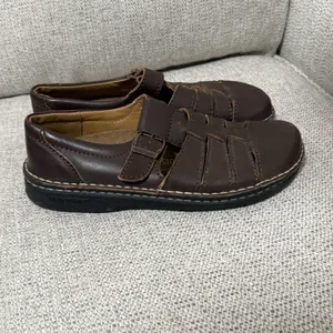 Birkenstock Brown Leather Footprints Madeira Fisherman Sandal Shoe Size L9/M7 thumbnail 4