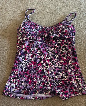 CD10 Woman beach Wear Top Xs Cute Bra Build In thumbnail 1