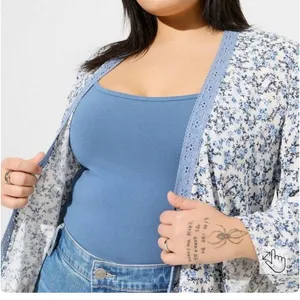 Torrid Ditsy Blue Roses Gauze Floral Kimono 3 NWT thumbnail 2