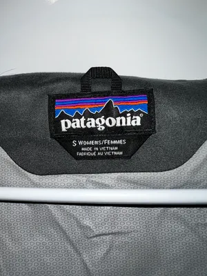 Patagonia Raincoat thumbnail 3