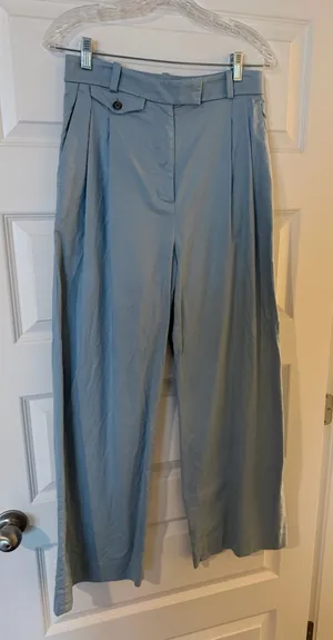 Banana Republic Pants thumbnail 1