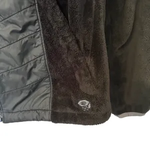 Mountain Hardwear Womens M Quilted‎ Polyester/Fleece Full Zip Jacket thumbnail 3