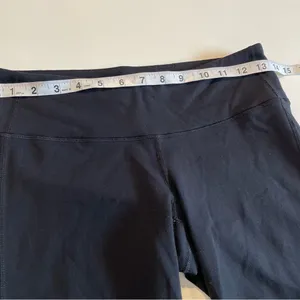 Athleta Mind over Mat Capri Lattice Cut Out Leggings Women’s size small Black thumbnail 7