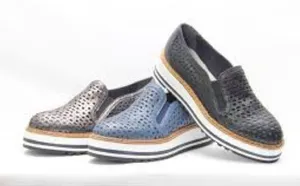 Summit by white mountain blue perforated leather‎ platform shoes size 39 thumbnail 1