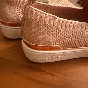 Michael Kors Rose Gold Sparkling Blush Knit Slip-On Shoes thumbnail 6