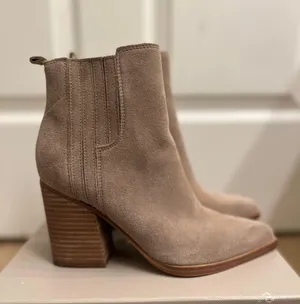 Marc Fisher Booties thumbnail 1