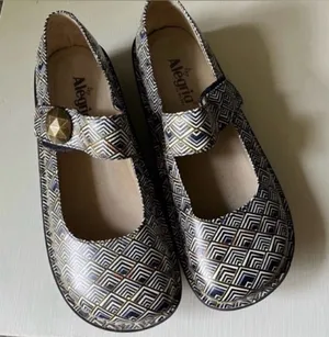 Alegria Paloma Pyramids Size 40 Mary Jane Leather Shoes PAL 394 thumbnail 1