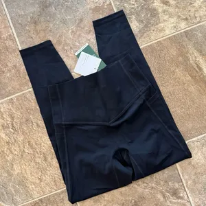 Halara UltraSculpt High Waisted Tummy Control Pocket Leggings Black XS 7/8 thumbnail 9