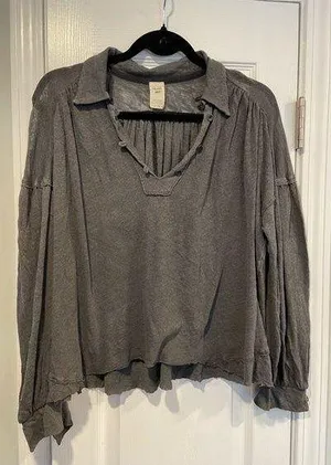 We The Free Free People Size M Gray Rush Hour Peasant Blouse Raw Hem Linen Long Sleeve thumbnail 1