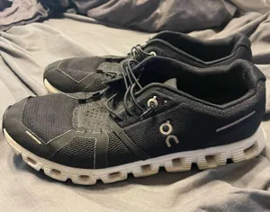 On Running women’s black Athletic running Shoes size 8.5 thumbnail 6