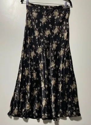 Floral Maxi Skirt in Black Beige Size 8 NWT Vintage thumbnail 1