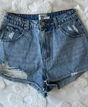 Princess Polly Distressed High Rise Denim Shorts Size 8 thumbnail 1