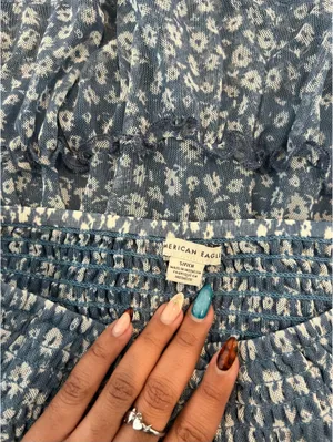 NWOT American Eagle White And Blue Floral Skirt thumbnail 3