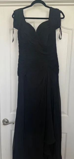 Tony Bowls‎ Evenings Black 100% Silk Ruched Formal Gown - Size 14 thumbnail 1